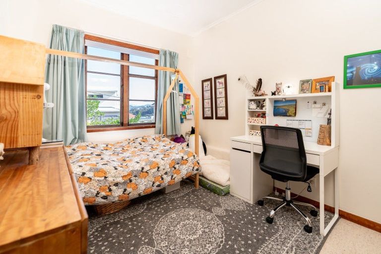 Photo of property in 167 Totara Road, Miramar, Wellington, 6022