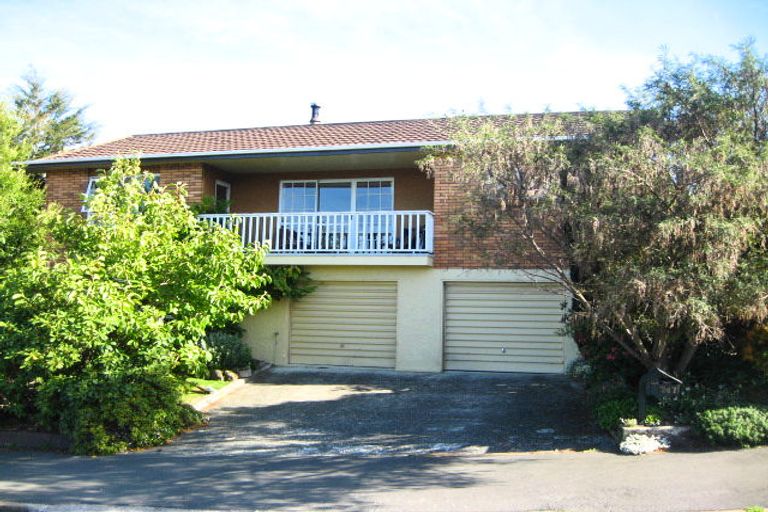 Photo of property in 247 Helensburgh Road, Helensburgh, Dunedin, 9010