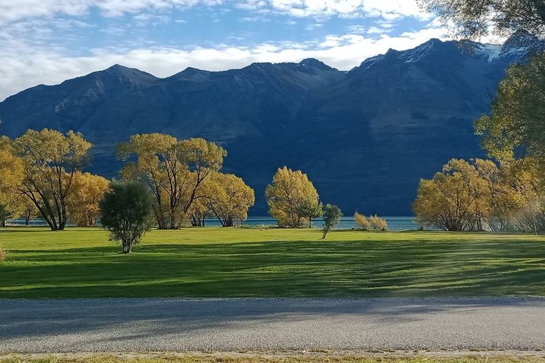 Photo of property in 49 Benmore Place, Glenorchy, 9372