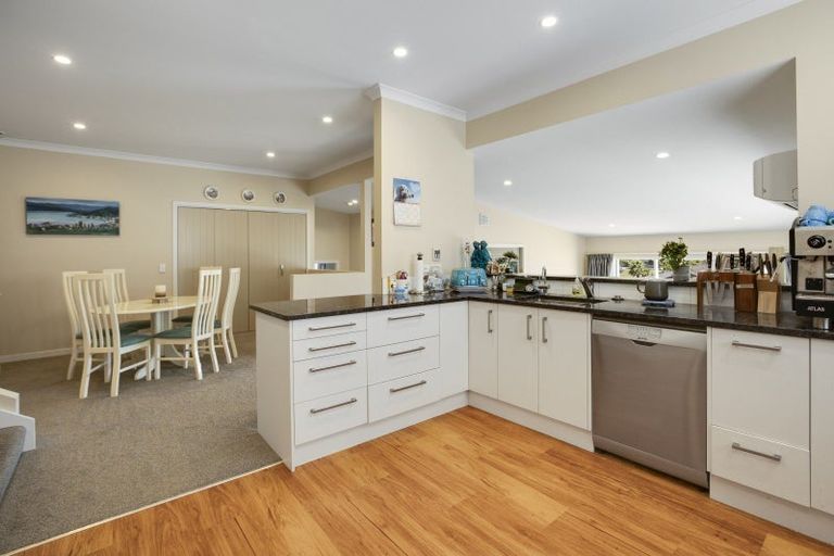 Photo of property in 15 Beckett Lane, Raumati Beach, Paraparaumu, 5032