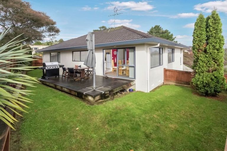 Photo of property in 18 Navan Place, Dannemora, Auckland, 2016