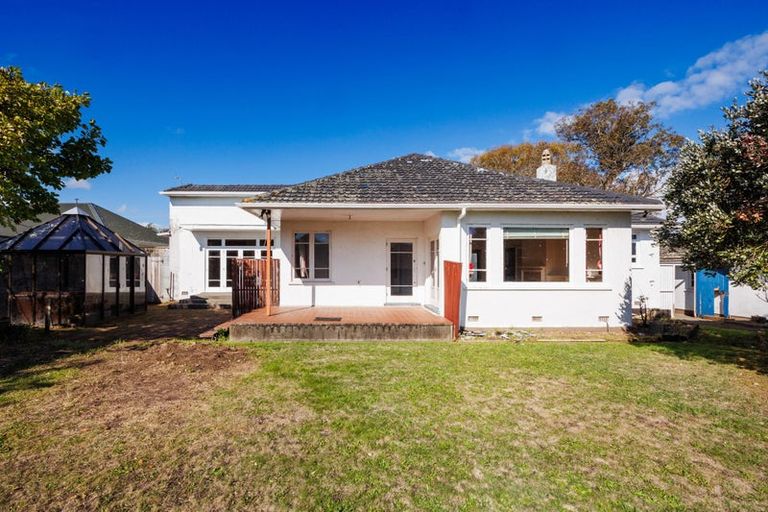 Photo of property in 40 High Street, Bulls, 4818