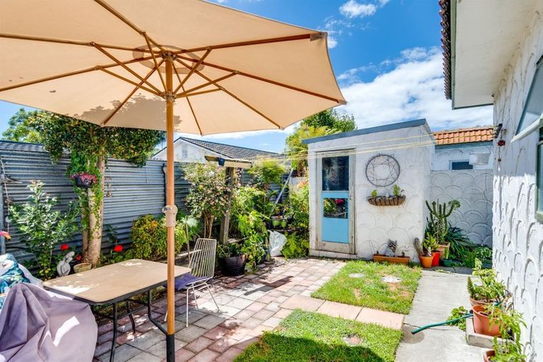 Photo of property in 4/283 Taradale Road, Pirimai, Napier, 4112