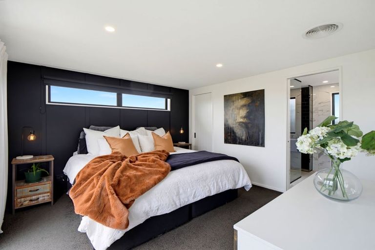 Photo of property in 24 Gisele Crescent, Halswell, Christchurch, 8025