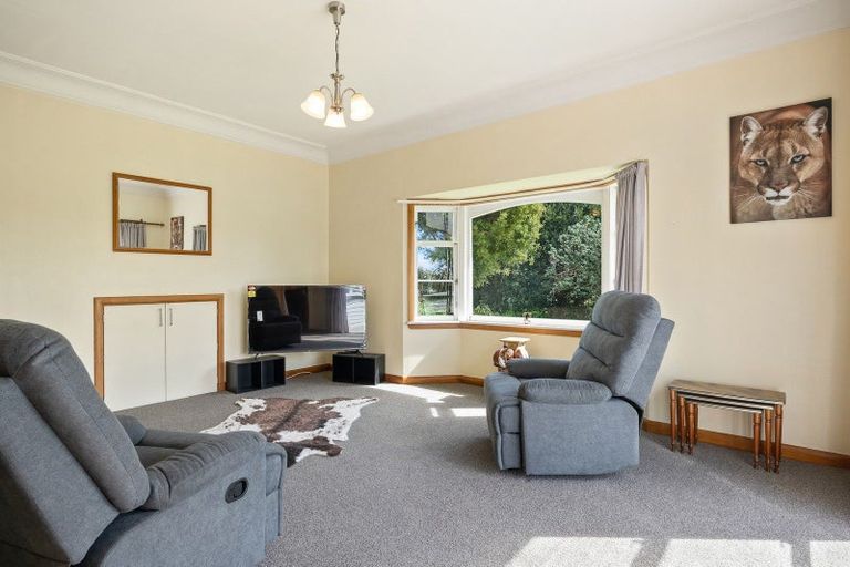 Photo of property in 35 North Manakau Road, Manakau, Levin, 5573