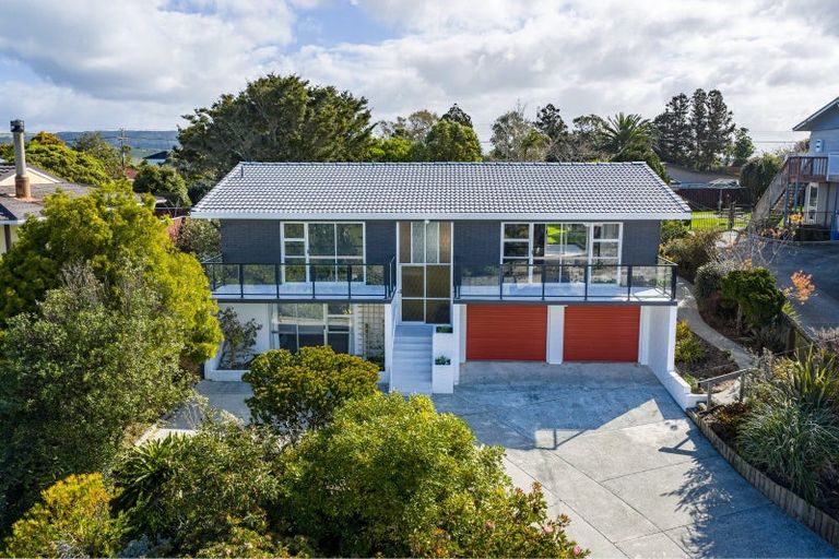 Photo of property in 18 Seaview Road, Ruakaka, 0116