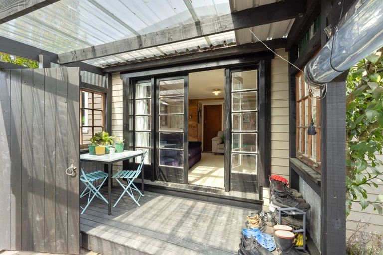 Photo of property in 35 Kainga Road, Kainga, Christchurch, 8083