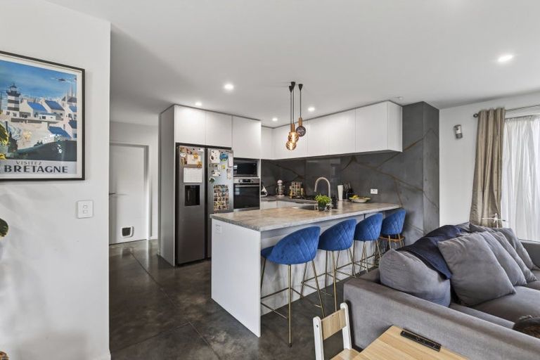 Photo of property in 261a Frankley Road, Ferndale, New Plymouth, 4310