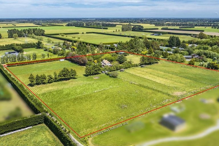 Photo of property in 102 Tricketts Road, West Melton, Christchurch, 7676