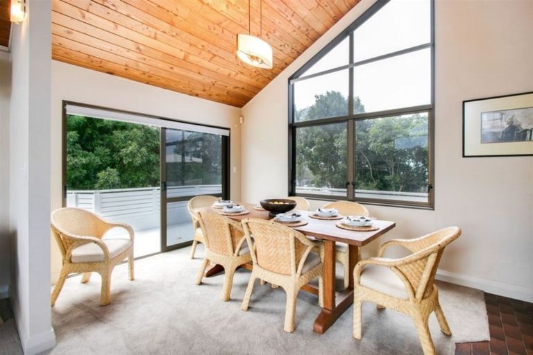 Photo of property in 5 Thurley Place, Bay View, Napier, 4104