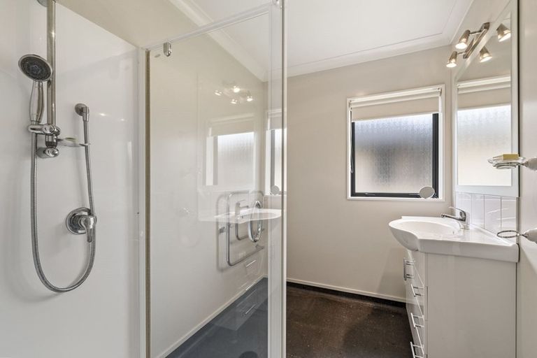 Photo of property in 3 Ian Peter Way, Otaki, 5512