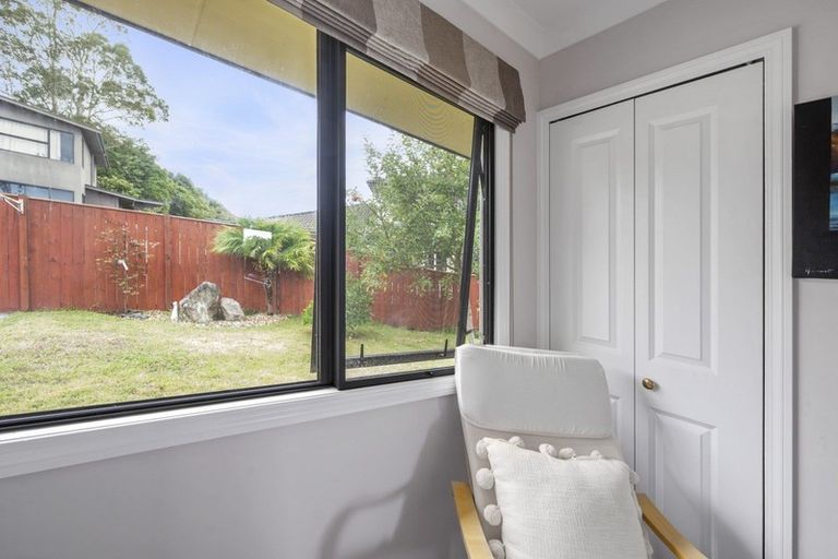 Photo of property in 6 Iriirikapua Parade, Owhata, Rotorua, 3010