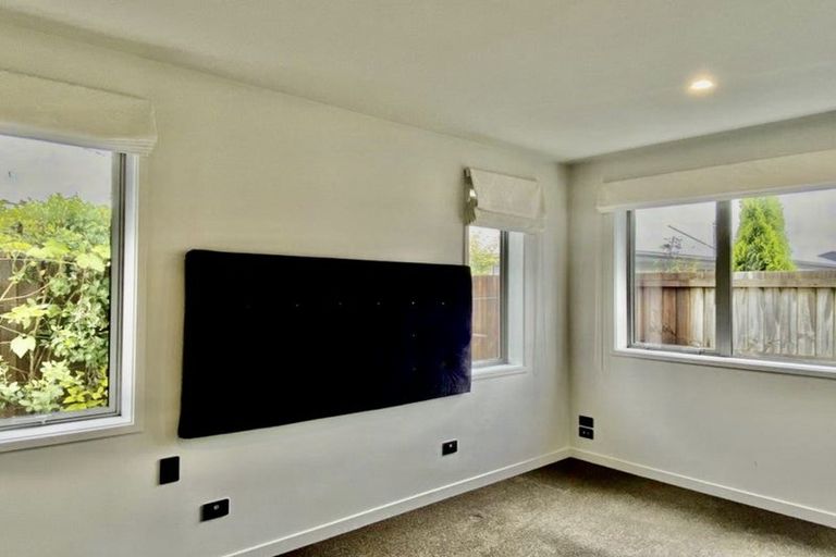 Photo of property in 12 Robert Duncan Road, Belfast, Christchurch, 8051