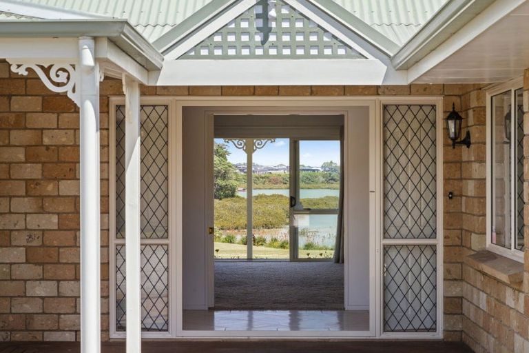 Photo of property in 49 Wharf Road, Clarks Beach, Pukekohe, 2679