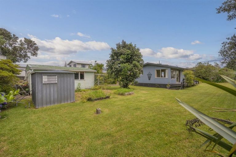 Photo of property in 27 Hornsea Road, Tairua, 3508