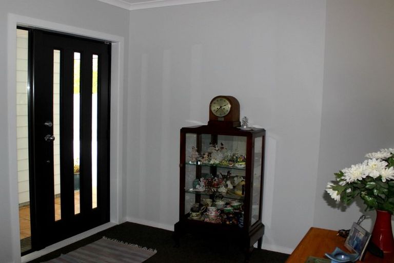 Photo of property in 41c Costley Street, Carterton, 5713