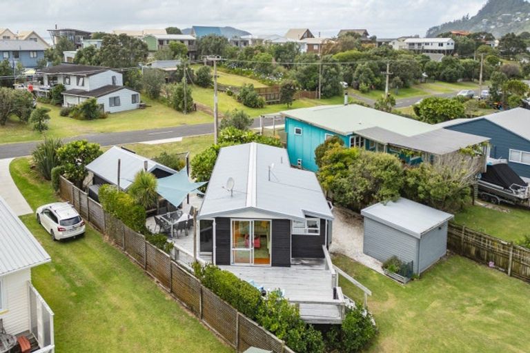 Photo of property in 103 Ocean Beach Road, Tairua, 3508