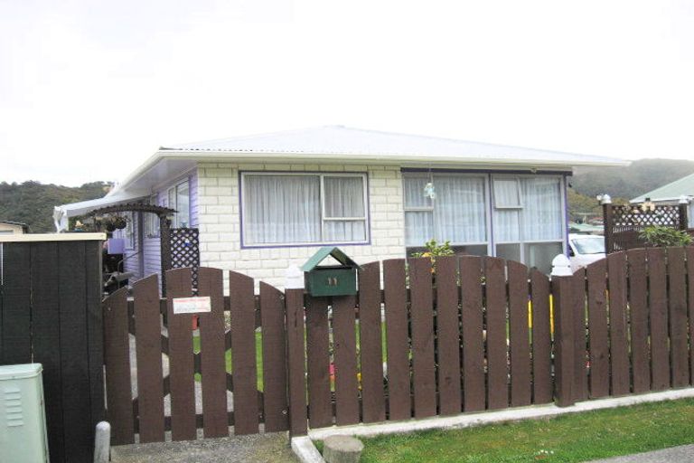 Photo of property in 11 Belgrave Street, Wainuiomata, Lower Hutt, 5014