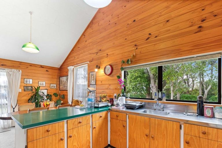 Photo of property in 7 Harris Street, Marton, 4710