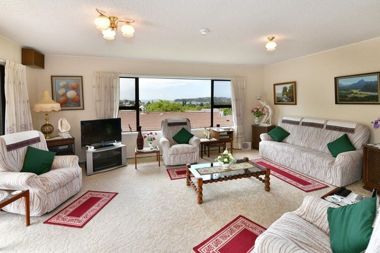 Photo of property in 8c Homestead Road, Manly, Whangaparaoa, 0930