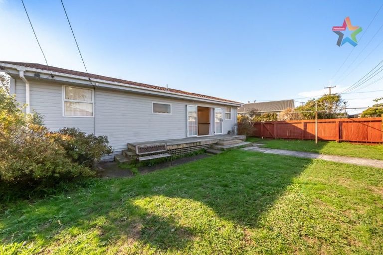 Photo of property in 24 Opapa Street, Titahi Bay, Porirua, 5022