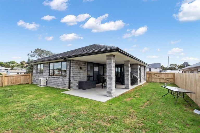 Photo of property in 9 Sumner Place, Te Kamo, Whangarei, 0112