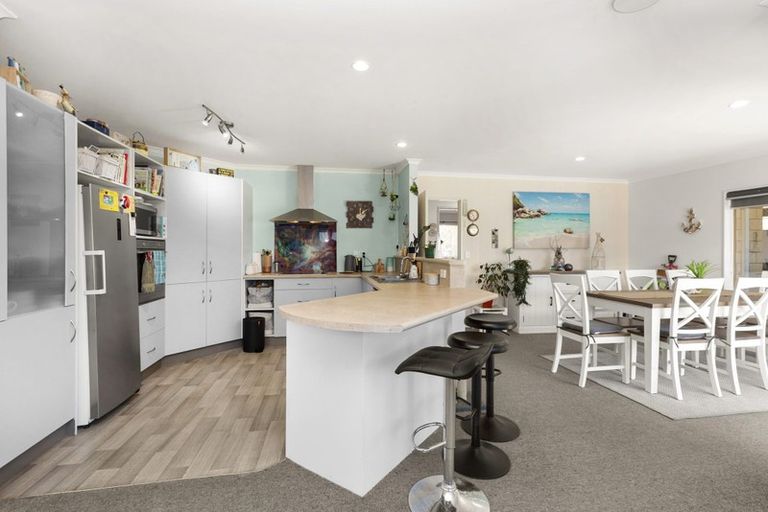 Photo of property in 19 Violet Street, Raglan, 3225