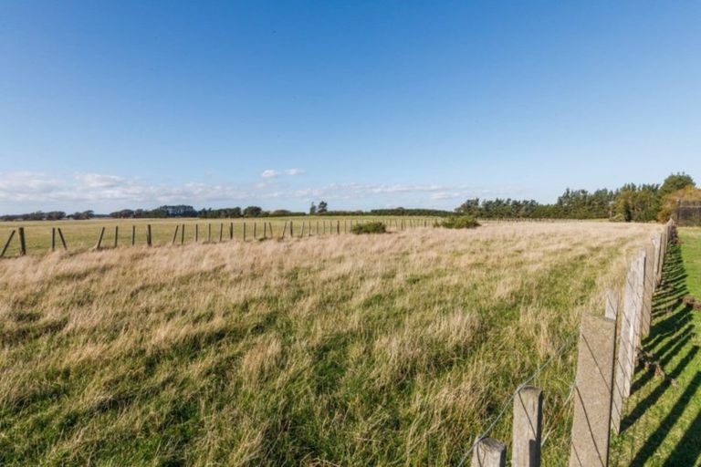 Photo of property in 5 Grace Street North, Sanson, 4817