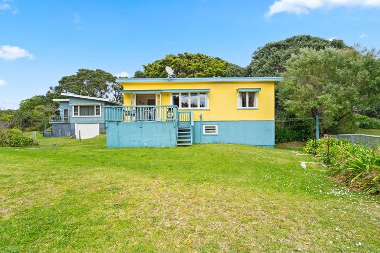 Photo of property in 870 Matapouri Road, Matapouri, Whangarei, 0173