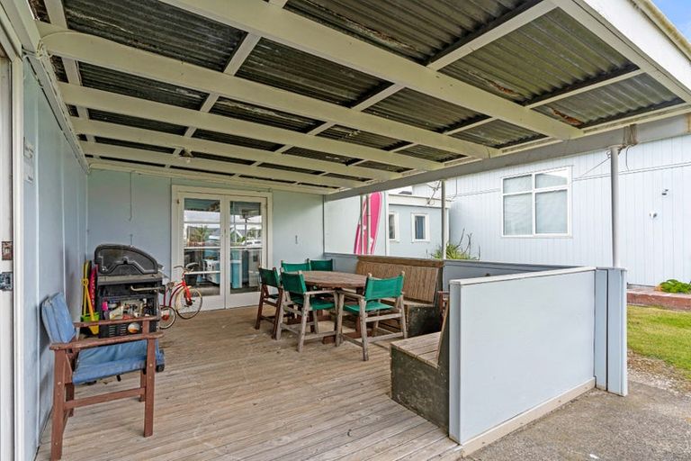 Photo of property in 1002 Port Road, Whangamata, 3620