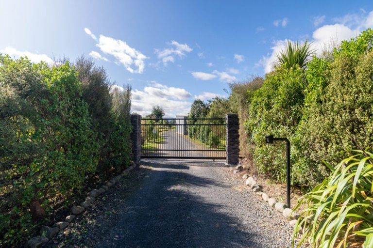 Photo of property in 31 Riveredge Terrace, Ohau, Levin, 5570