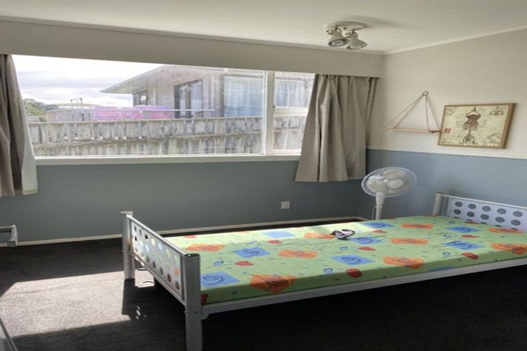 Photo of property in 3/199 Newlands Road, Newlands, Wellington, 6037