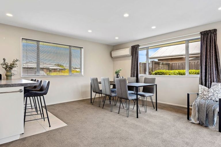 Photo of property in 15 Beech Drive, Rangiora, 7400