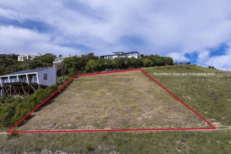 Photo of property in 24 Highview Lane, Scarborough, Christchurch, 8081