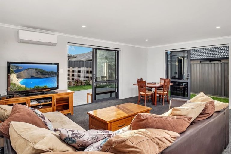 Photo of property in 2 Blacklock Road, Pyes Pa, Tauranga, 3112