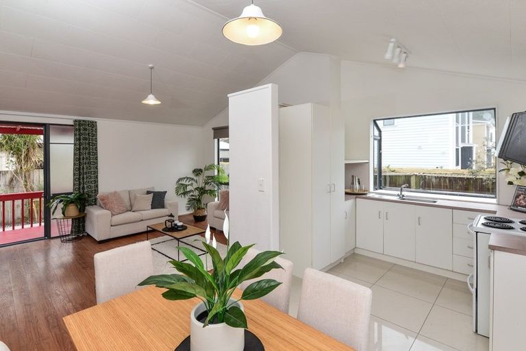 Photo of property in 44a Claude Street, Fairfield, Hamilton, 3214