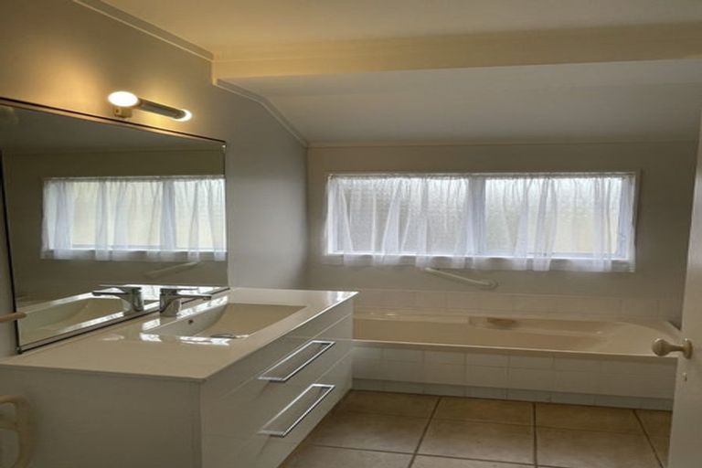 Photo of property in 14 Ferguson Avenue, Westshore, Napier, 4110