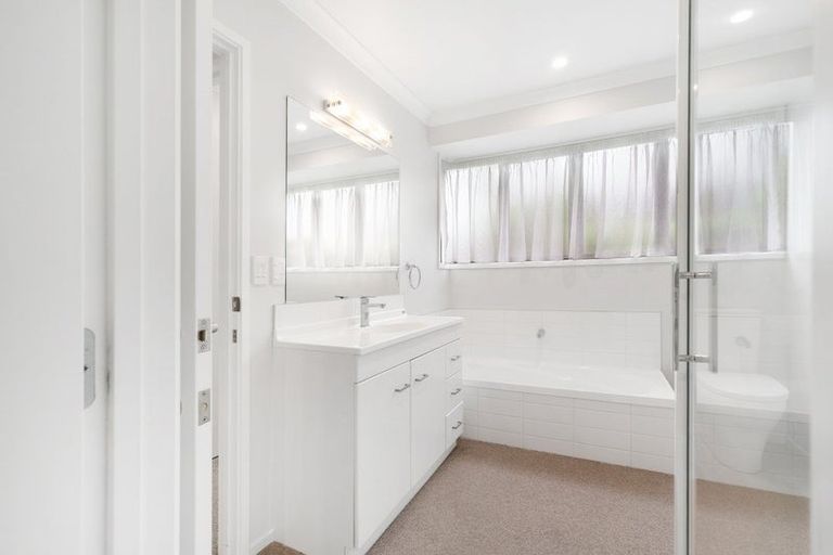 Photo of property in 1/61 Colombo Street, Cashmere, Christchurch, 8022