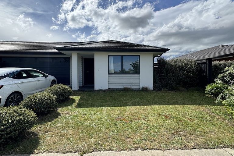 Photo of property in 8 Hartford Crescent, Rolleston, 7615