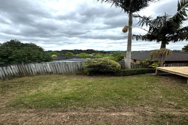 Photo of property in 7 Luna Place, Henderson, Auckland, 0612