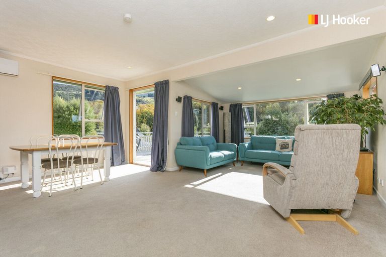 Photo of property in 270 Helensburgh Road, Helensburgh, Dunedin, 9010