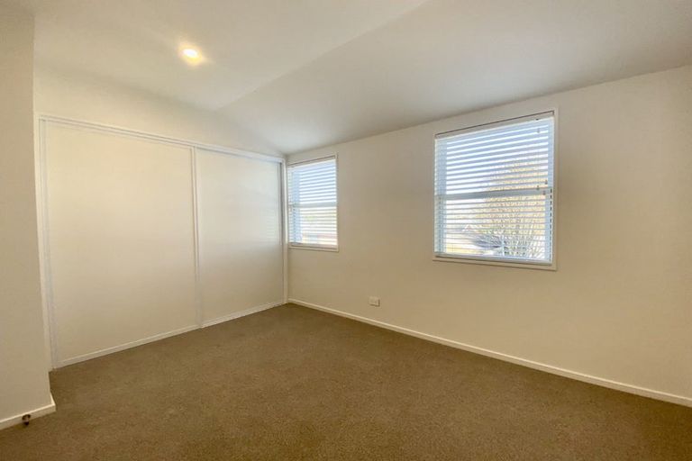 Photo of property in 4/12 Burke Street, Addington, Christchurch, 8024