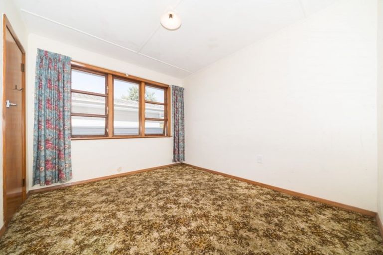 Photo of property in 2 Highbury Avenue, Highbury, Palmerston North, 4412