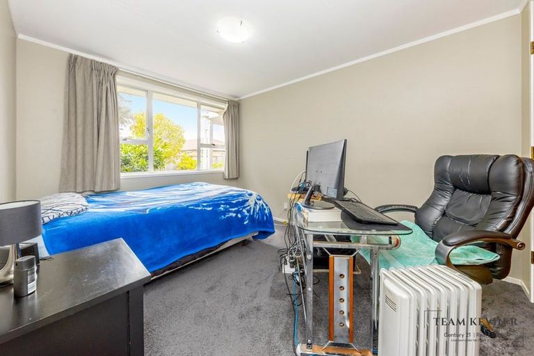 Photo of property in 64 Old Wairoa Road, Papakura, 2110