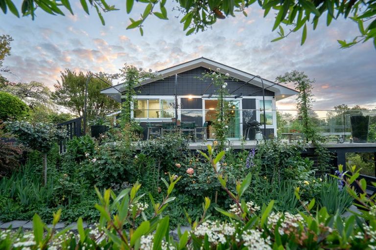 Photo of property in 28 Goldsmith Street, Leamington, Cambridge, 3432