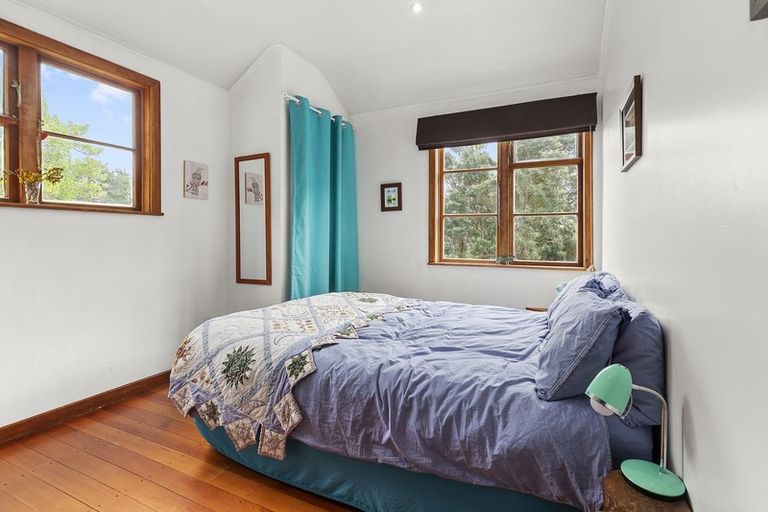 Photo of property in 24 Tannadyce Street, Strathmore Park, Wellington, 6022