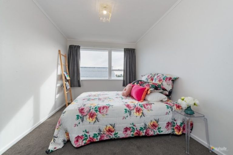 Photo of property in 8 Natone Street, Waitangirua, Porirua, 5024