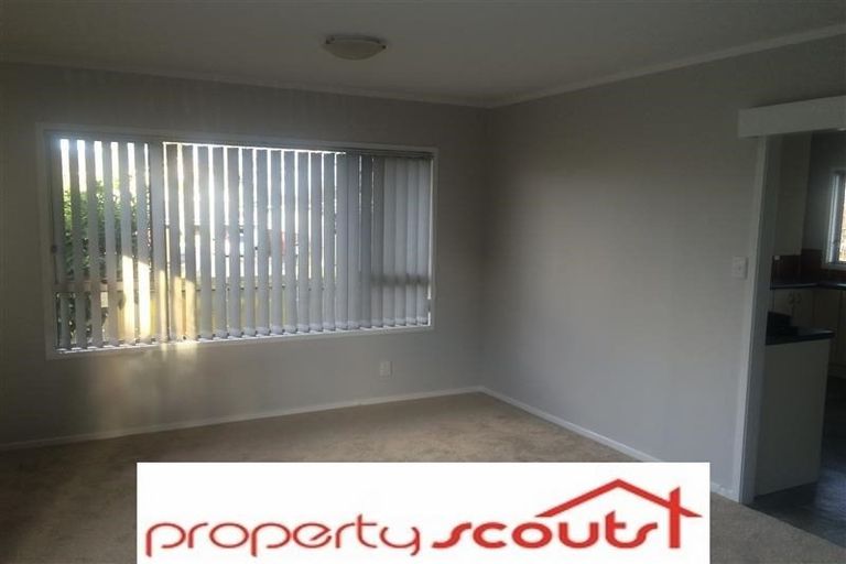 Photo of property in 1/123 Gossamer Drive, Pakuranga Heights, Auckland, 2010