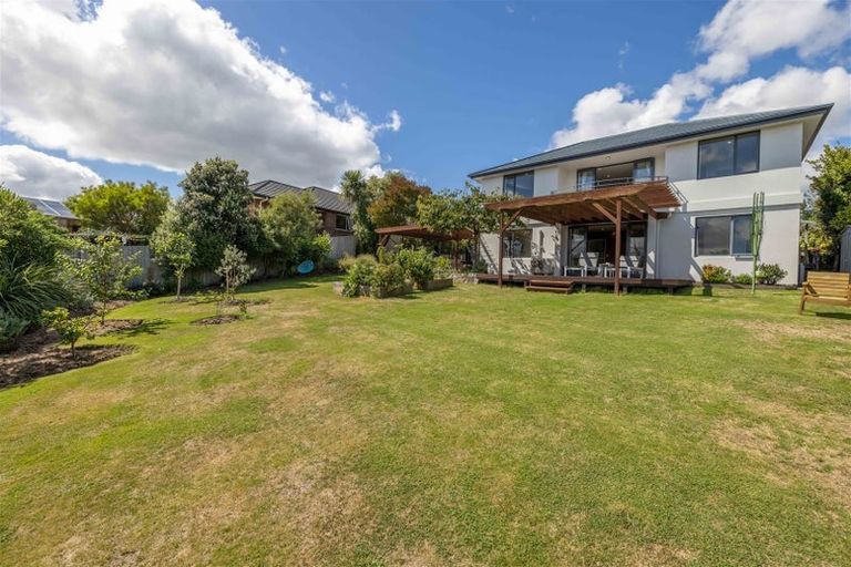 Photo of property in 91 Penruddock Rise, Westmorland, Christchurch, 8025