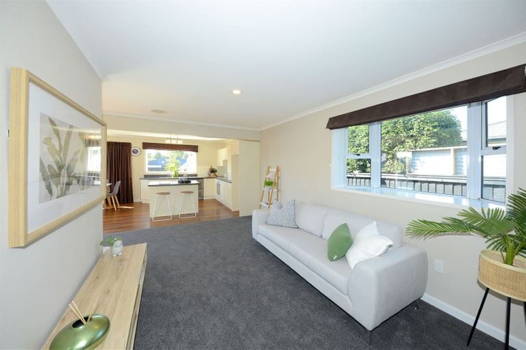 Photo of property in 39 Middlepark Road, Sockburn, Christchurch, 8042